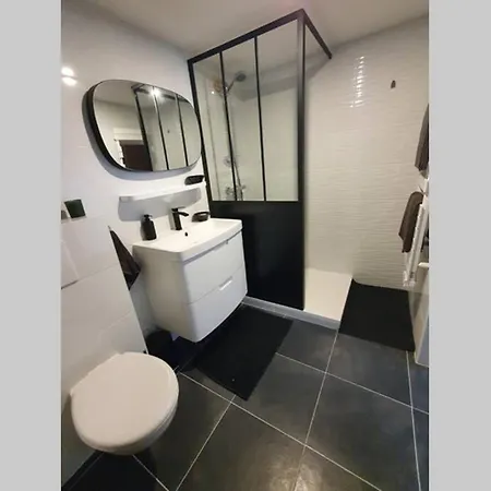 Appartement Dans Maison Proche La Rochelle Lagord
